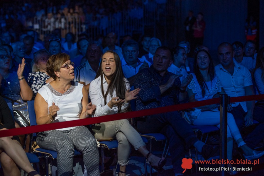 Wielki koncert na oczach kamer. Nie wszystko zobaczysz w telewizji! ZDJĘCIA