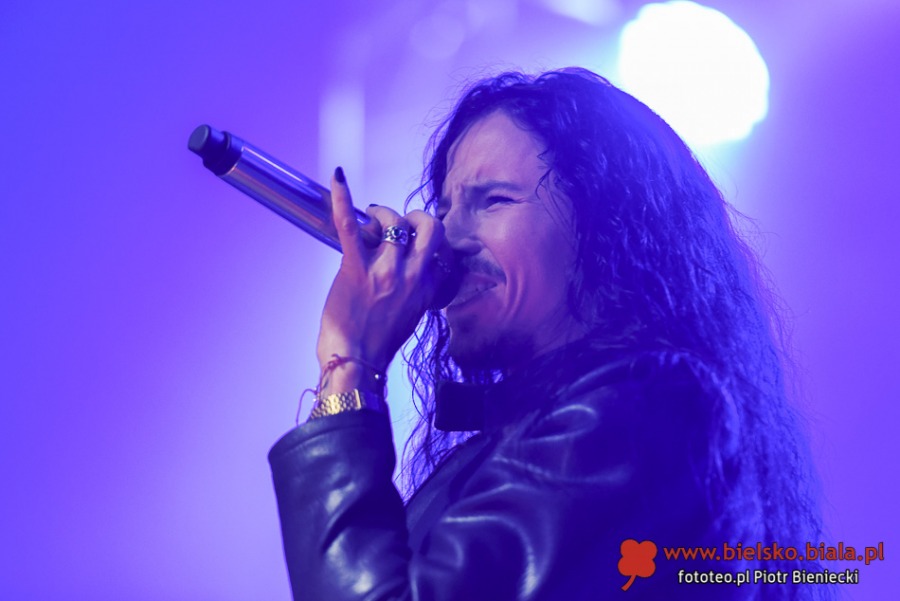 Michał Szpak i Perfect na Pożegnaniu Lata. Świetna zabawa pod Dębowcem ZDJĘCIA