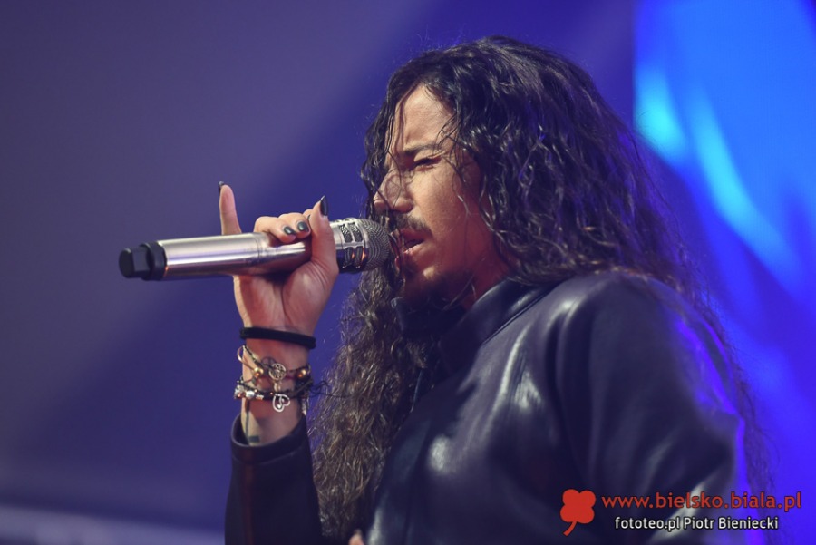 Michał Szpak i Perfect na Pożegnaniu Lata. Świetna zabawa pod Dębowcem ZDJĘCIA
