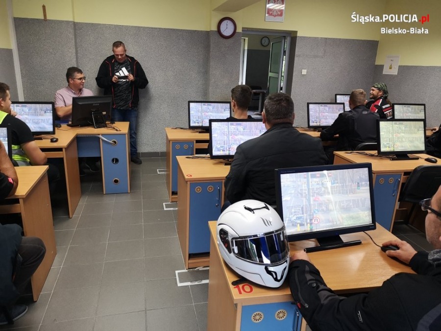 Impreza dla motocyklistów. Mieli trudności z wolną jazdą - ZDJĘCIA