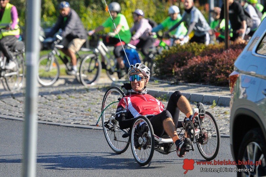 Ruszył 47. Rodzinny Rajd Rowerowy. Tym razem pogoda dopisała - foto