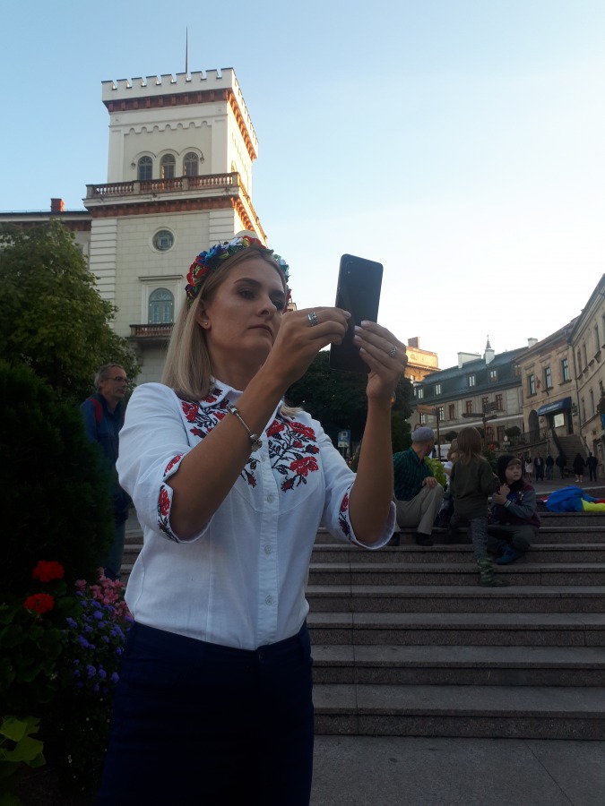 Piosenka ponad podziałami. Chwila wytchnienia na placu Chrobrego ZDJĘCIA