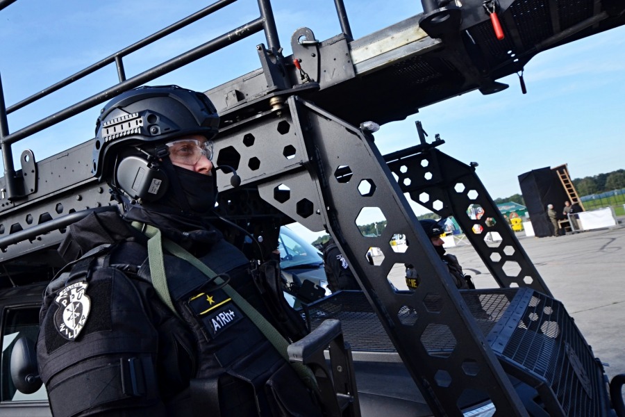 Sprzęt dla antyterrorystów. Pojazdy z Bielska-Białej na NATO Days w Ostrawie ZDJĘCIA