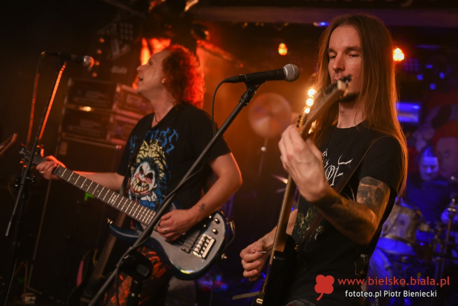 Dog Eat Dog w Rudeboy. Publiczność nosiła muzyków na rękach! ZDJĘCIA