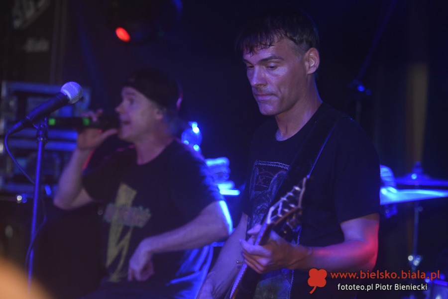 Dog Eat Dog w Rudeboy. Publiczność nosiła muzyków na rękach! ZDJĘCIA