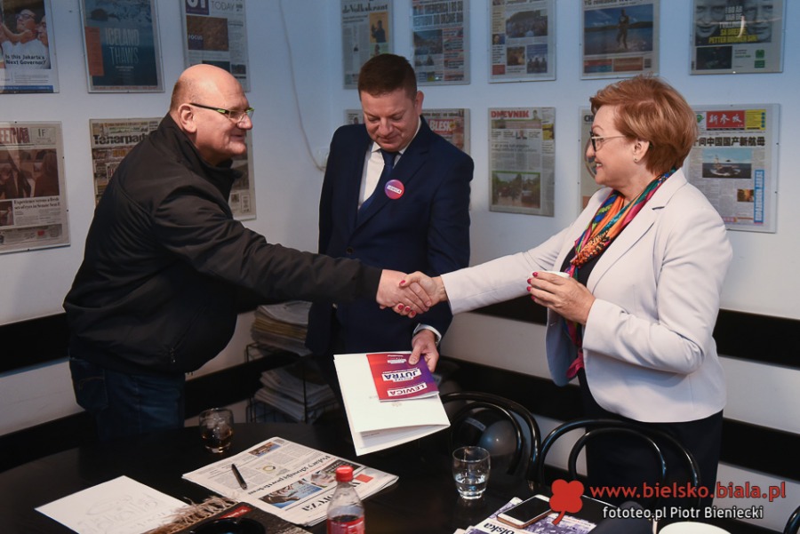 Ostre starcie kandydatów. Będzie proces w trybie wyborczym? ZDJĘCIA