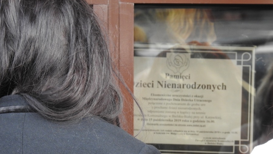 Wspólny pochówek dzieci zmarłych przed urodzeniem ZDJĘCIA