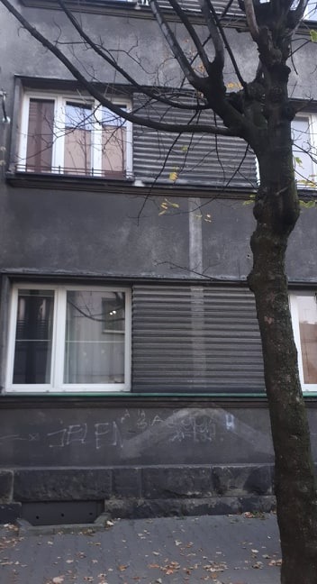Bielskie kamienice ze śladami po kulach. Blizny na murach miasta