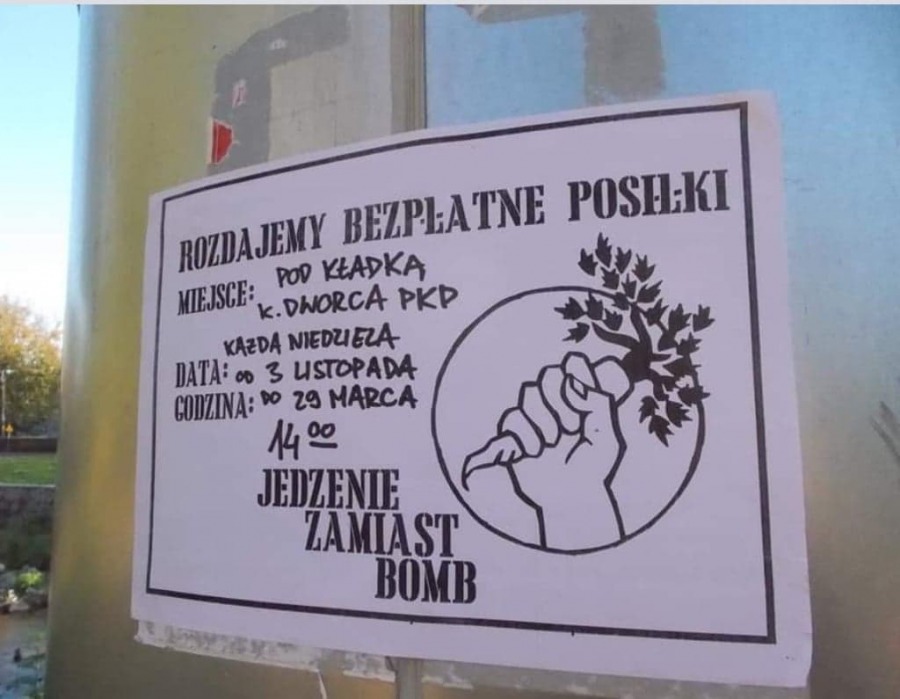 Zupa dyniowa pod kładką koło dworca. Nakarmili kilkadziesiąt osób