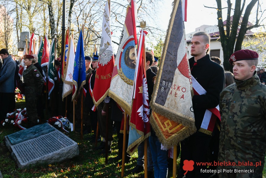 Oddali hołd bohaterom. Dzień, który zjednoczył bielszczan ZDJĘCIA