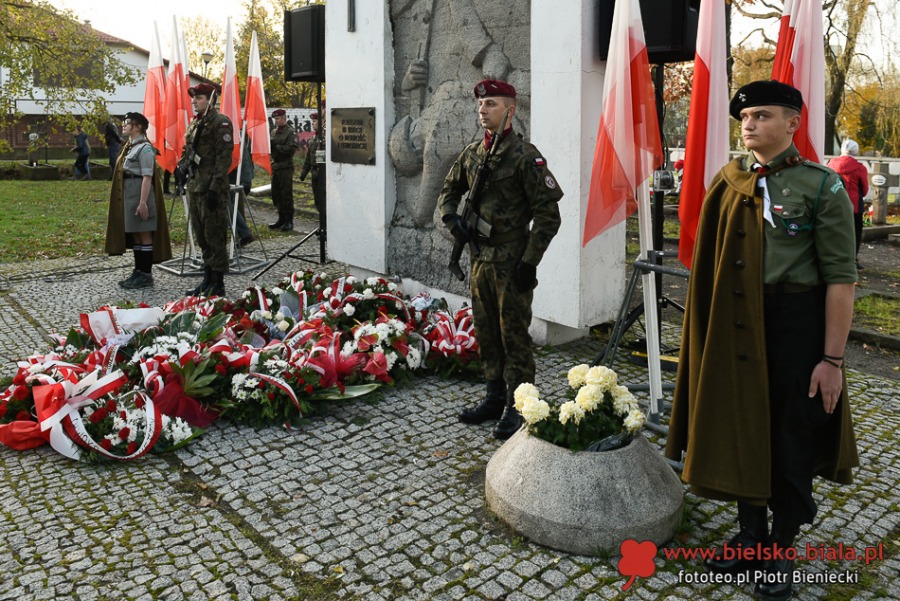 Oddali hołd bohaterom. Dzień, który zjednoczył bielszczan ZDJĘCIA