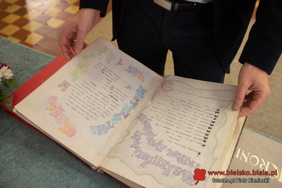 Bielski Kopernik ma 100 lat! Wielkie spotkanie absolwentów i uczniów ZDJĘCIA
