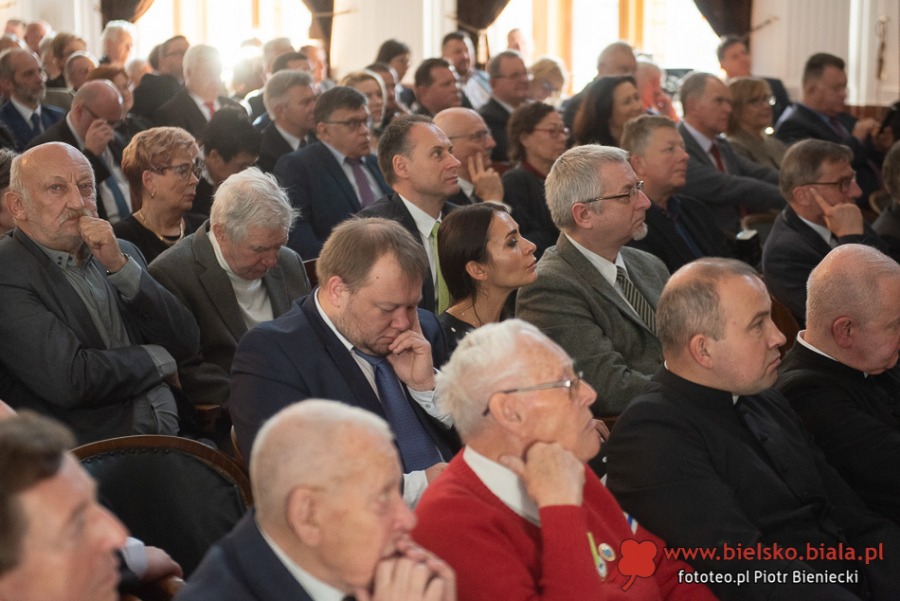 Bielski Kopernik ma 100 lat! Wielkie spotkanie absolwentów i uczniów ZDJĘCIA