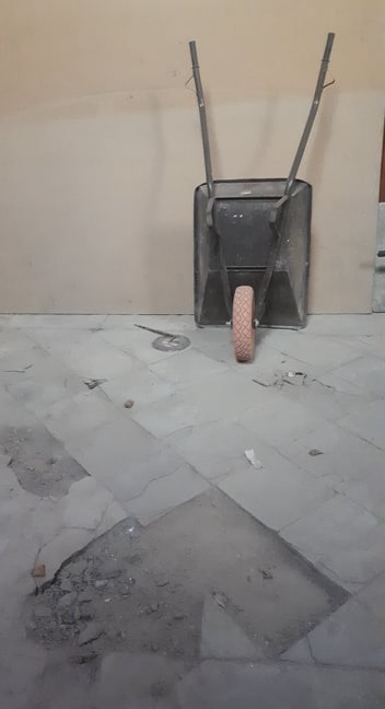 Archeolodzy weszli do  zamkowej kaplicy. Zbadają sprofanowane miejsca spoczynku