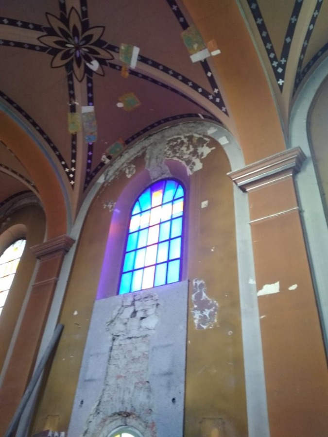 Archeolodzy weszli do  zamkowej kaplicy. Zbadają sprofanowane miejsca spoczynku