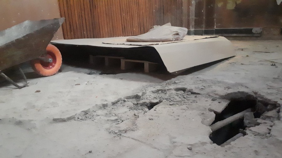 Archeolodzy weszli do  zamkowej kaplicy. Zbadają sprofanowane miejsca spoczynku