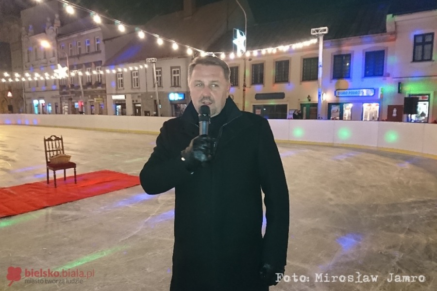 Dziś rozbłysła największa choinka w mieście i zaraz zgasła! ZDJĘCIA