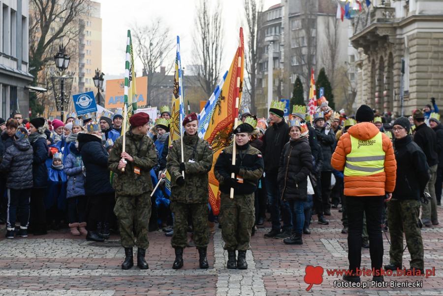 Mędrcy na naczepie. Rekordowy Orszak Trzech Króli w Bielsku-Białej ZDJĘCIA