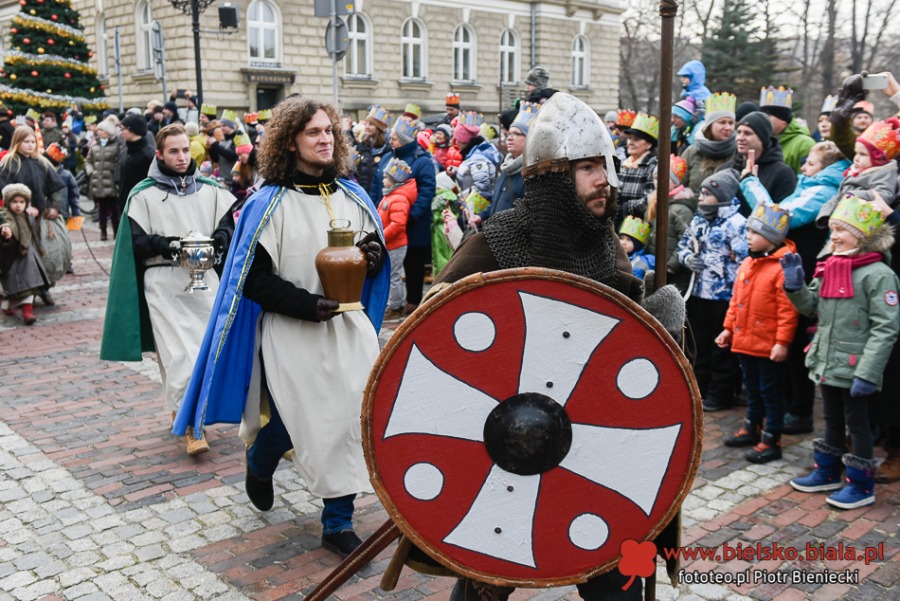 Mędrcy na naczepie. Rekordowy Orszak Trzech Króli w Bielsku-Białej ZDJĘCIA