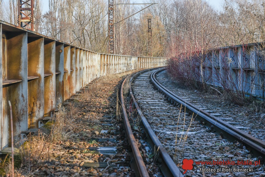 Połamane szlabany. Obraz nędzy i rozpaczy na trasie do Cieszyna ZDJĘCIA
