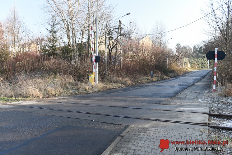 Połamane szlabany. Obraz nędzy i rozpaczy na trasie do Cieszyna ZDJĘCIA
