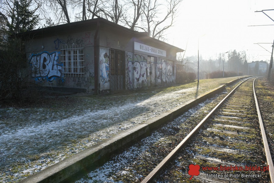 Połamane szlabany. Obraz nędzy i rozpaczy na trasie do Cieszyna ZDJĘCIA