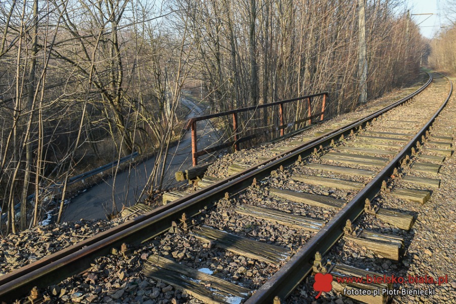 Połamane szlabany. Obraz nędzy i rozpaczy na trasie do Cieszyna ZDJĘCIA
