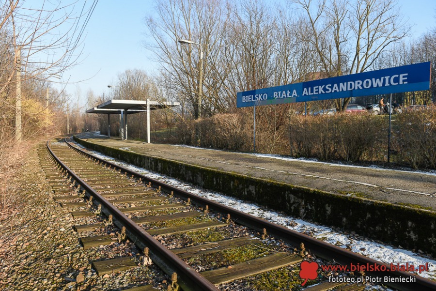 Połamane szlabany. Obraz nędzy i rozpaczy na trasie do Cieszyna ZDJĘCIA