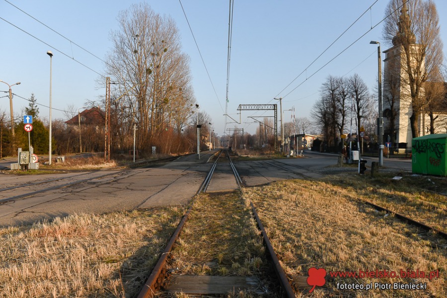 Połamane szlabany. Obraz nędzy i rozpaczy na trasie do Cieszyna ZDJĘCIA
