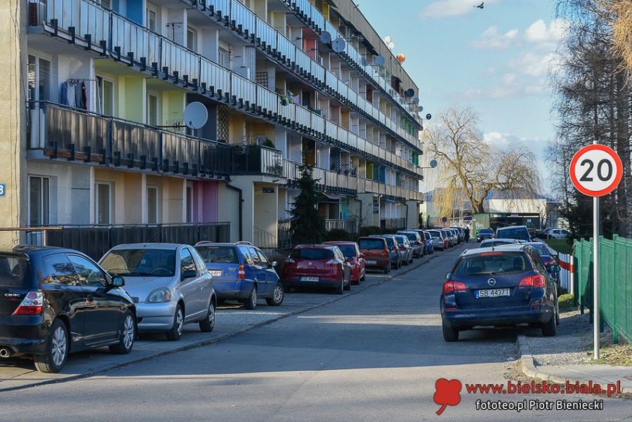 Wizja lokalna w Wapienicy. Spalarnia w sąsiedztwie osiedla? ZDJĘCIA