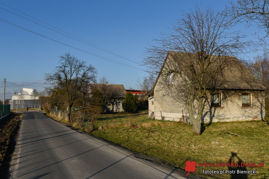 Wizja lokalna w Wapienicy. Spalarnia w sąsiedztwie osiedla? ZDJĘCIA