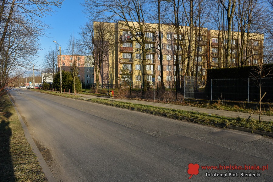 Wizja lokalna w Wapienicy. Spalarnia w sąsiedztwie osiedla? ZDJĘCIA
