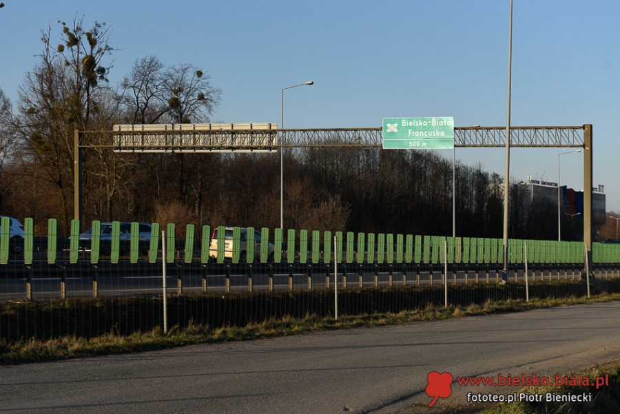 Wizja lokalna w Wapienicy. Spalarnia w sąsiedztwie osiedla? ZDJĘCIA