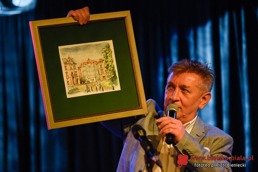 Komplet publiczności w Metrum. Widzowie przybyli nie tylko dla muzyki! - foto