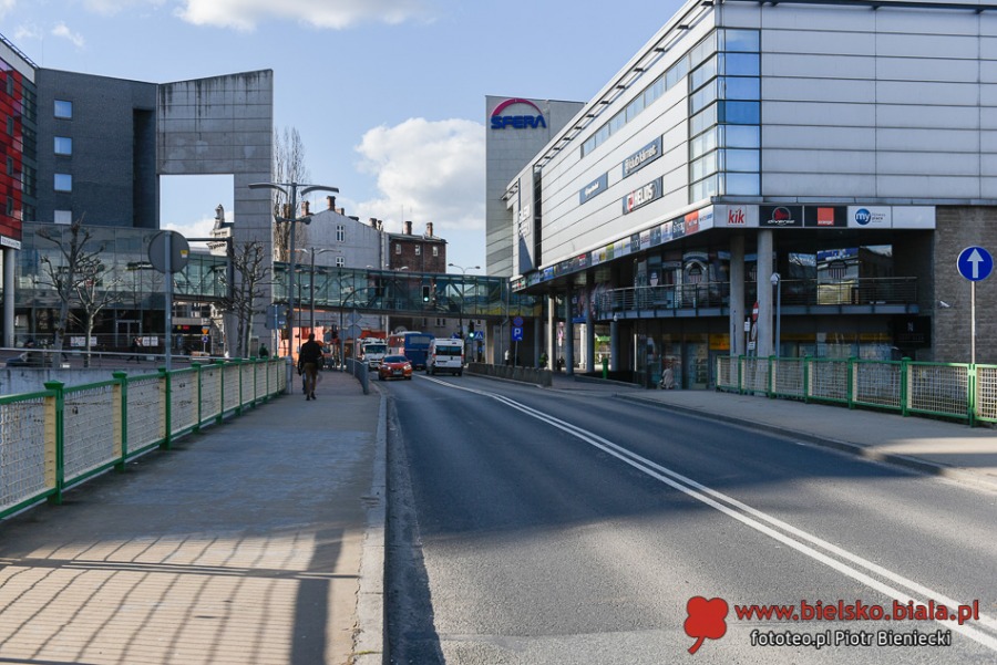 Bielsko-Biała w czasach epidemii. Opustoszałe ulice i place ZDJĘCIA