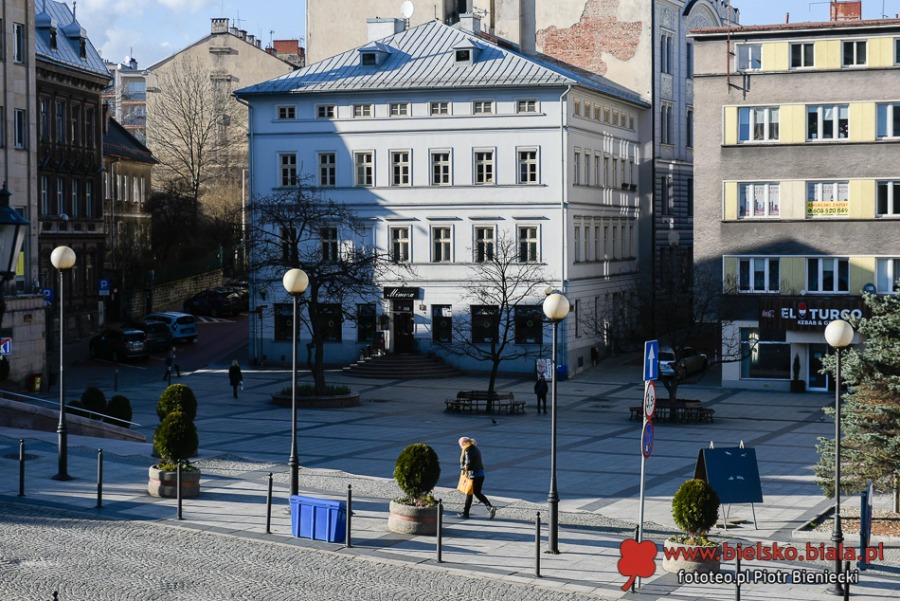 Bielsko-Biała w czasach epidemii. Opustoszałe ulice i place ZDJĘCIA