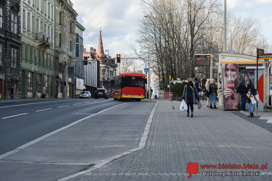 Bielsko-Biała w czasach epidemii. Opustoszałe ulice i place ZDJĘCIA