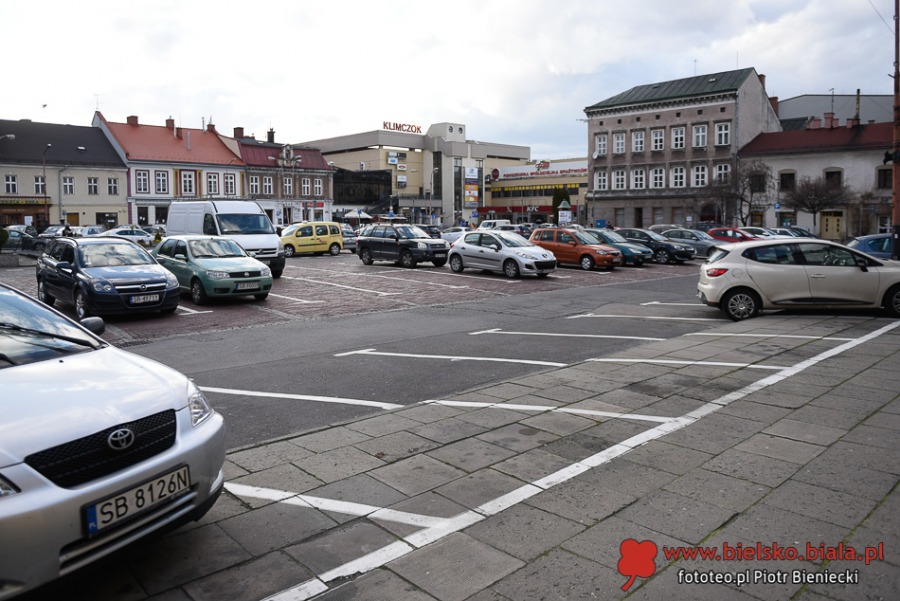 Bielsko-Biała w czasach epidemii. Opustoszałe ulice i place ZDJĘCIA