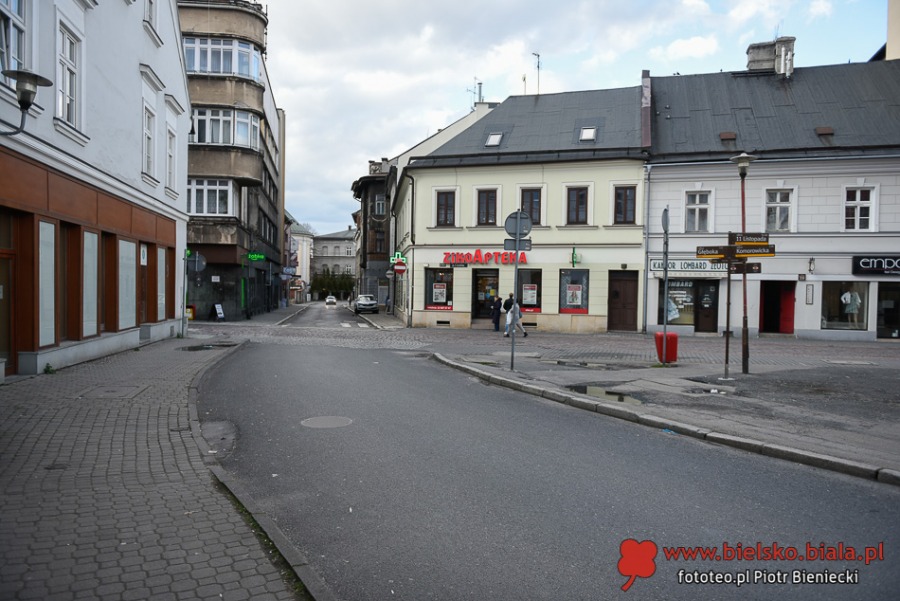 Bielsko-Biała w czasach epidemii. Opustoszałe ulice i place ZDJĘCIA