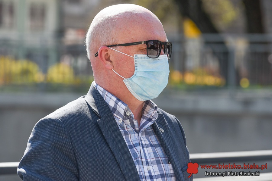 Maseczka nie musi być nudna. Hit modowy sezonu wiosennego ZDJĘCIA