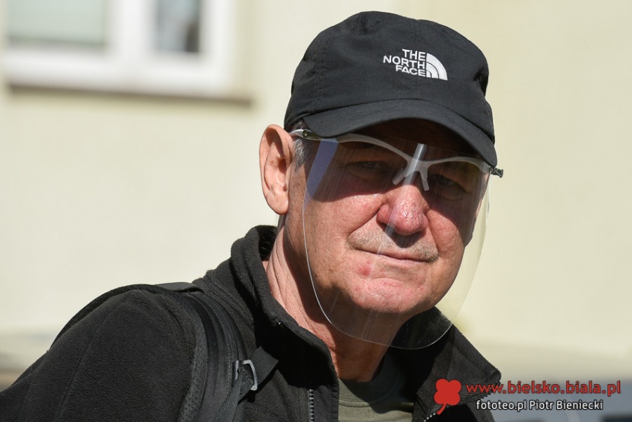 Maseczka nie musi być nudna. Hit modowy sezonu wiosennego ZDJĘCIA
