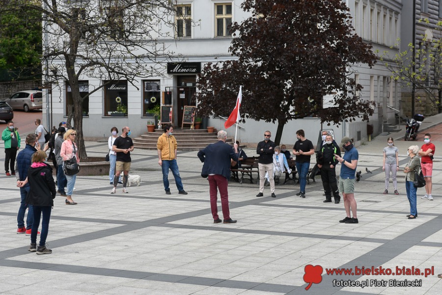 Odwołany protest na placu Chrobrego. Przedsiębiorcy nie chcieli przemawiać - foto