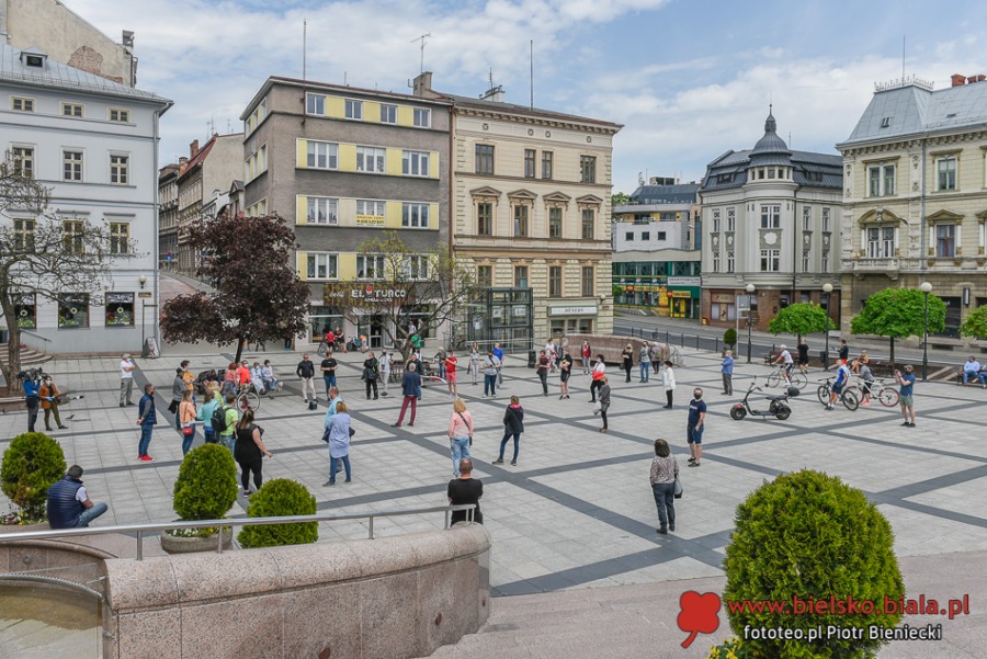 Odwołany protest na placu Chrobrego. Przedsiębiorcy nie chcieli przemawiać - foto