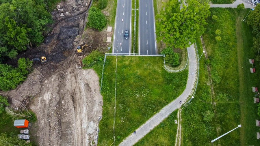 Budują nową drogę na Hulankę. Nie ma większych utrudnień w ruchu - foto
