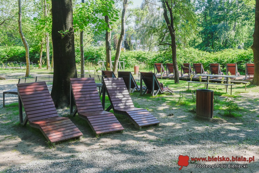 Plaża miejska czeka na gości. Mimo upału tłumów nie ma ZDJĘCIA