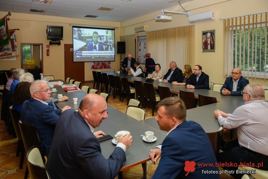 Rafał Trzaskowski wygrał w Bielsku-Białej. Radość i smutek w sztabach ZDJĘCIA