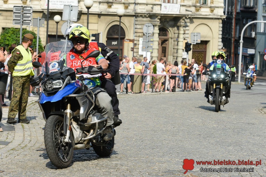 Zeszłoroczny zwycięzca Giro d'Italia najszybszy w Bielsku-Białej - foto