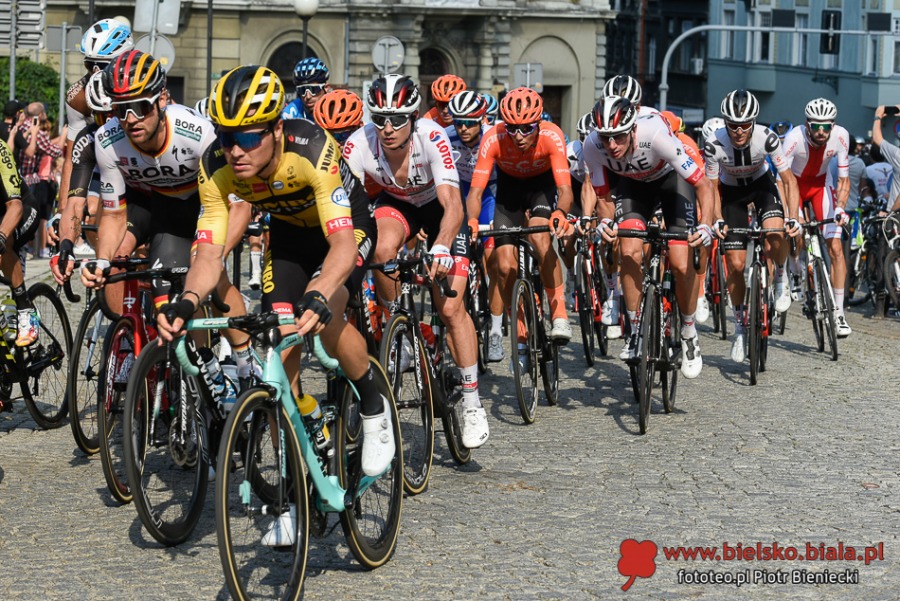 Zeszłoroczny zwycięzca Giro d'Italia najszybszy w Bielsku-Białej - foto