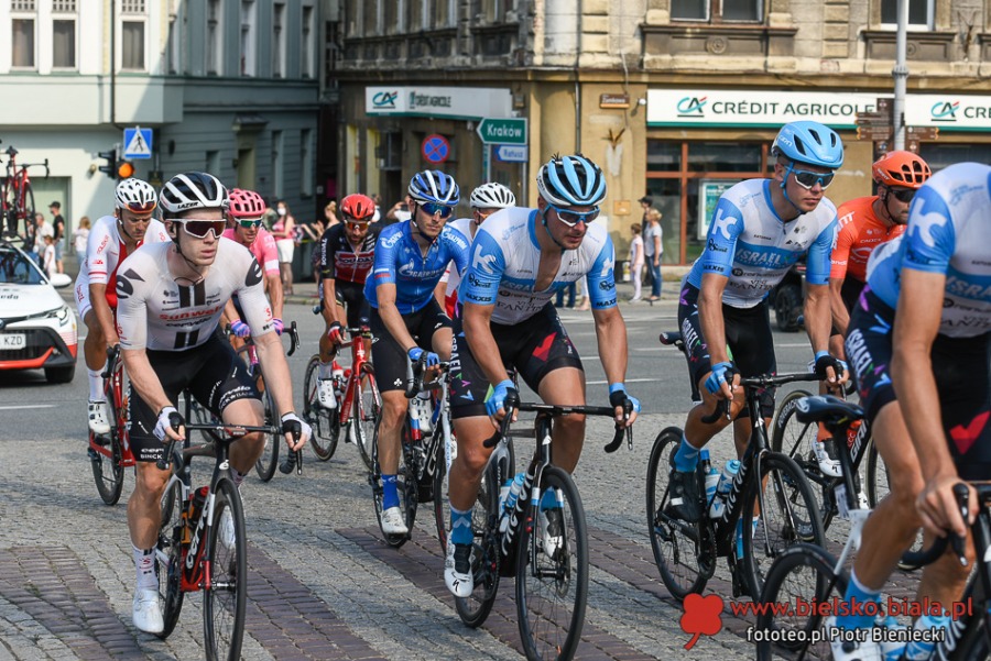 Zeszłoroczny zwycięzca Giro d'Italia najszybszy w Bielsku-Białej - foto