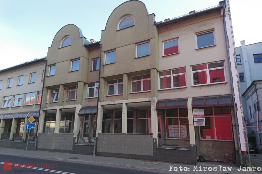 Miasto chce powołać nowy urząd. Z siedzibą po sklepie ogrodniczym ZDJĘCIA